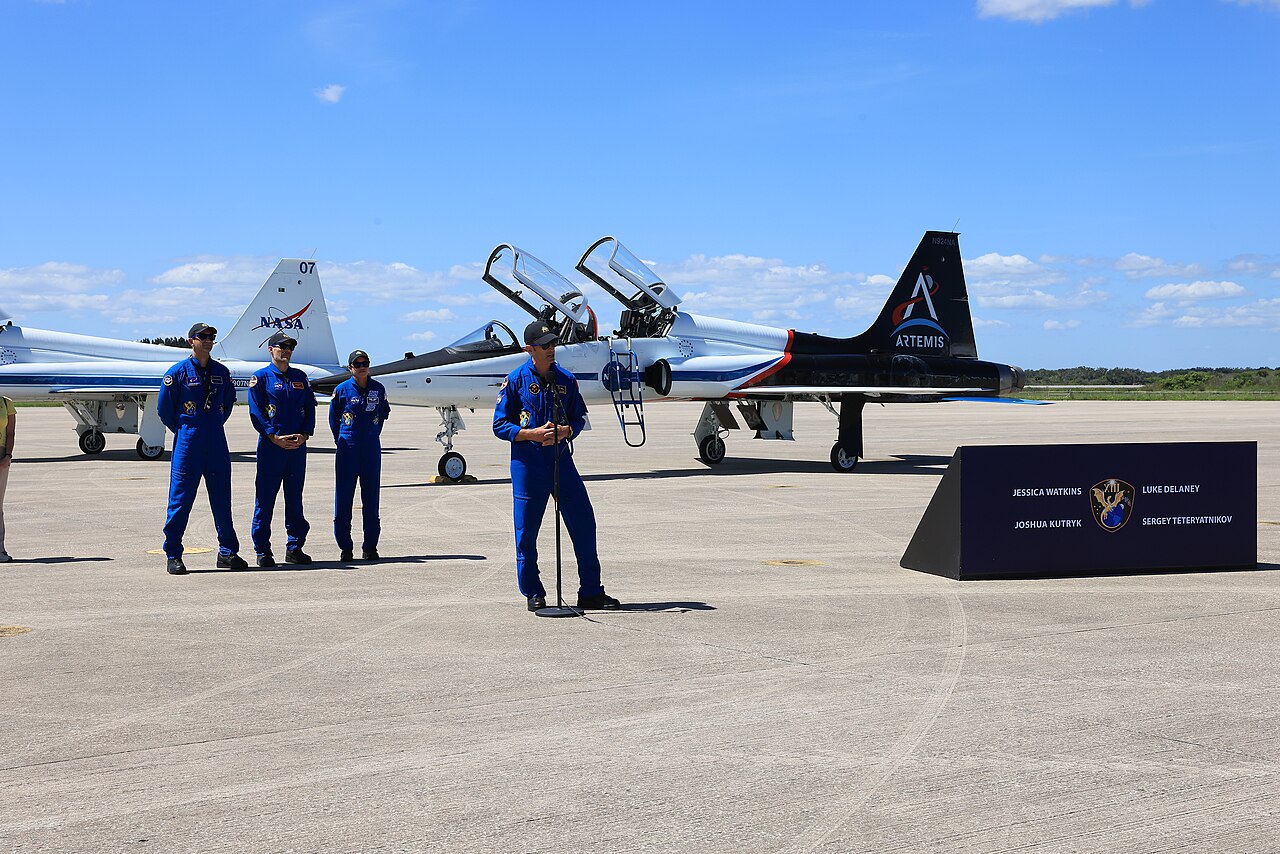 Crew-13 Crew Arrival (KSC-20260926-PH-KLS01 0062)